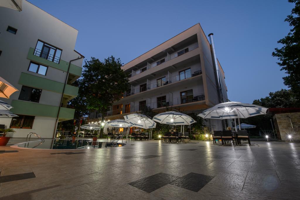 Holiday Olimp Hotel Екстер'єр фото