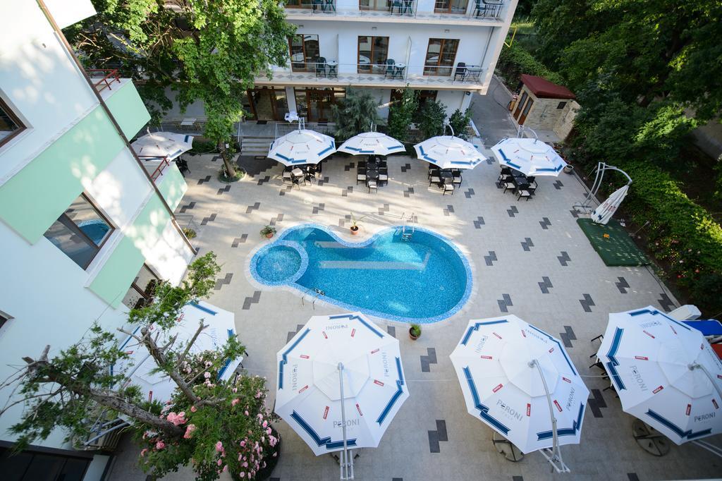 Holiday Olimp Hotel Екстер'єр фото