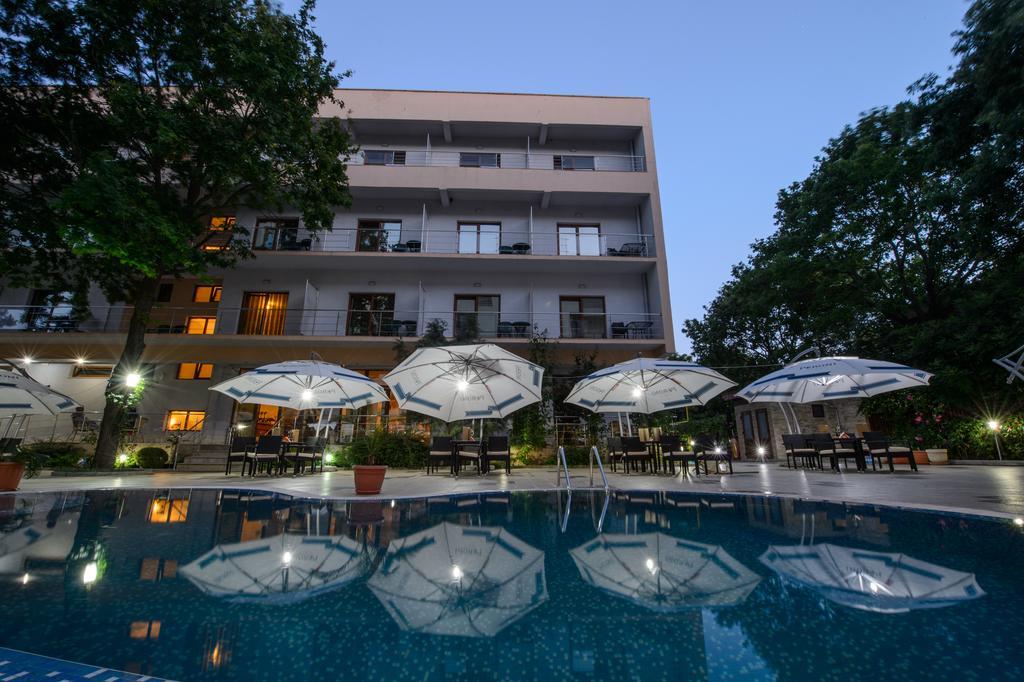 Holiday Olimp Hotel Екстер'єр фото